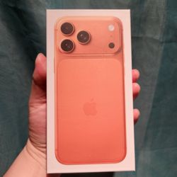 Brand new iphone 17 Pro Max, unlocked, 512GB
Comes with receipt and warranty 