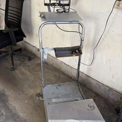 Ohaus T51P Industrial Platform Floor Scale Mounted on Casters A/C Power Adapter