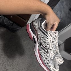 Men’s Running Sneakers