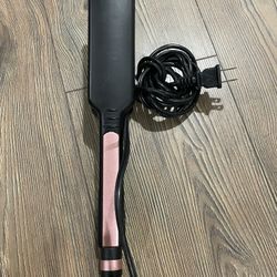 Rose Gold ceramic flat conair iron