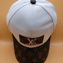  Louis Vuitton Hat White 