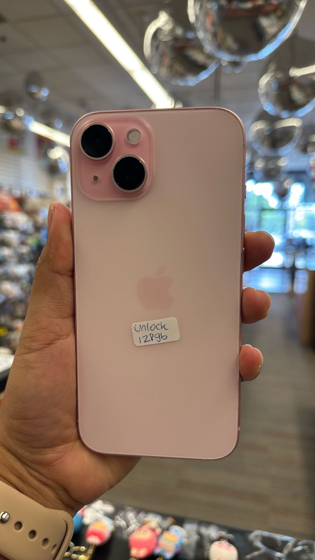 iPhone 15
