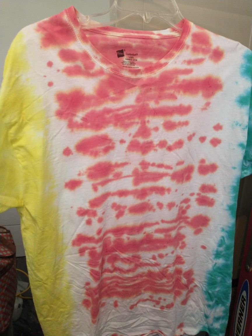 Tie Dye T Shirt,  hand Dyed, New , Size Large