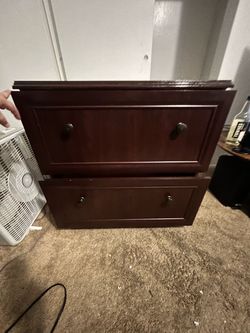 Dresser/Cabinet