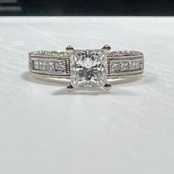Princess Cut  https://offerup.co/faYXKzQFnY?$deeplink_path=/redirect/ 14k ring 