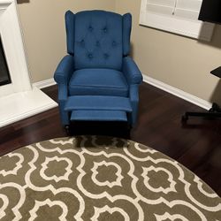 Zelma upholstered Push Back Recliner