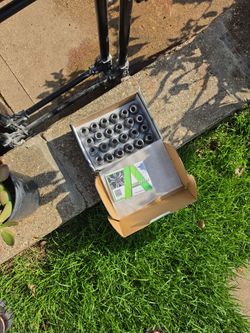 Lug nuts
