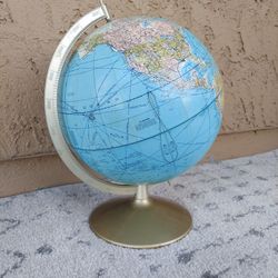 Large Globe, Spinning,  Great For Learning Or Decor