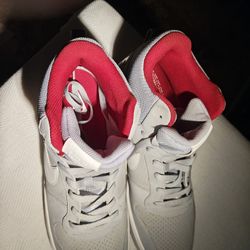 Nike Court Borough Mid sz 13