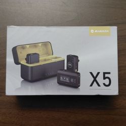 Mailada X5 Wireless Lavalier Microphone System 