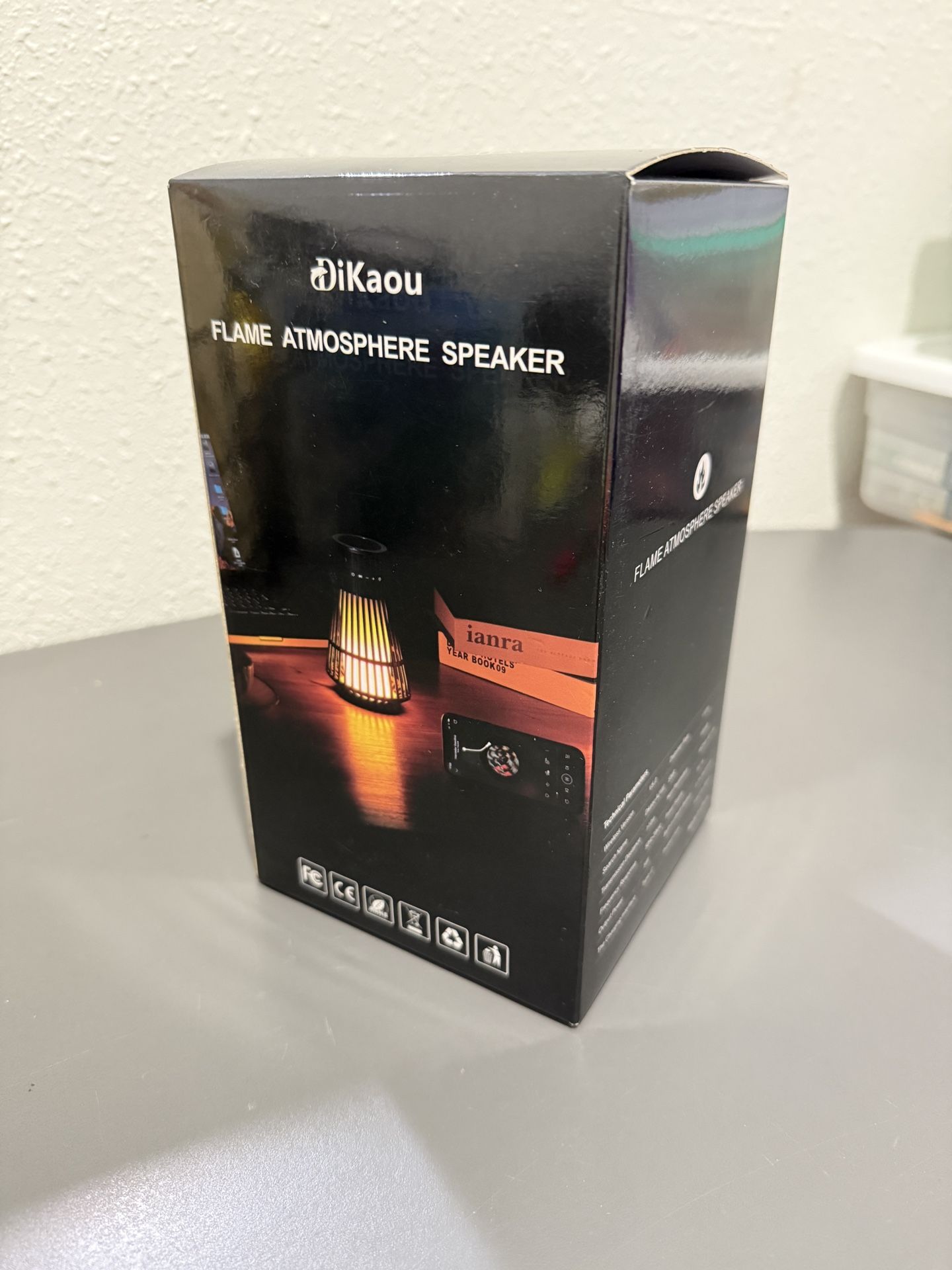 Outdoor Bluetooth Speaker with Flame Atmosphere, Led Waterproof Wireless Torch Speaker, Stereo Sound, Cool Gadgets for Camping, Yard, Party, Home, Dec