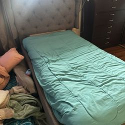 Twin Bed With Tufted Headboard 
