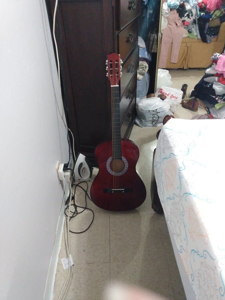 Guitar With Strings 2,4,5,6