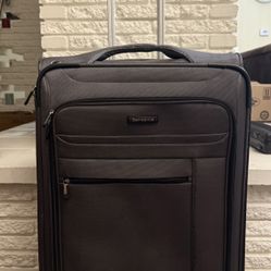 Samsonite carry on, Overnight Bag. 24x16x11