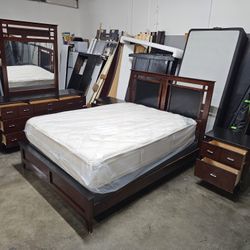 Queen Bedroom Set 