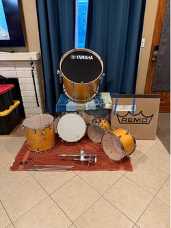 Yamaha Stage Custom Birch Drum Set – Excellent Condition + New Remo Heads