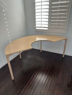 Half Circle / Bean Shaped Desk or Table