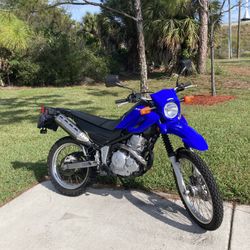 2014 YAMAHA XT 250