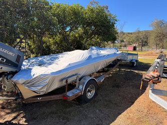 1993 - 18’6”champion bass boat
