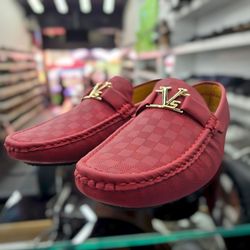 Red loafer checkers