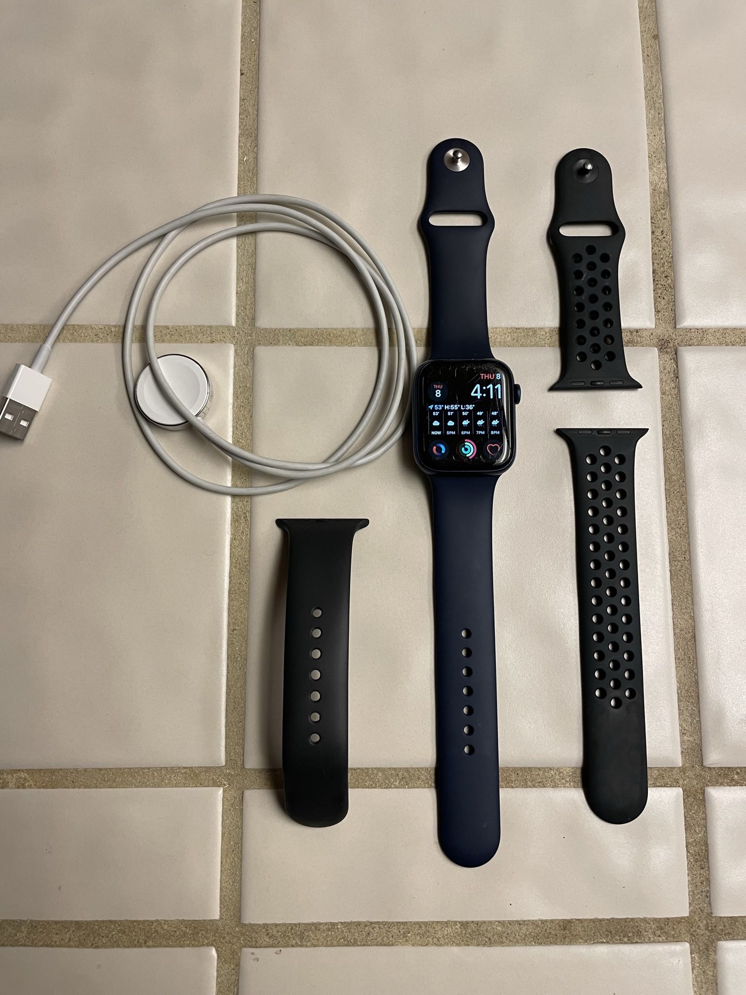 Apple Watch Series 6 (GPS + Cellular, 44mm) - Blue Aluminum