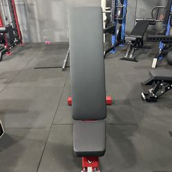 Vesta AB-3000  Heavy Duty Adjustable Bench/ Gym Equipment/Fitness/Commercial grade 