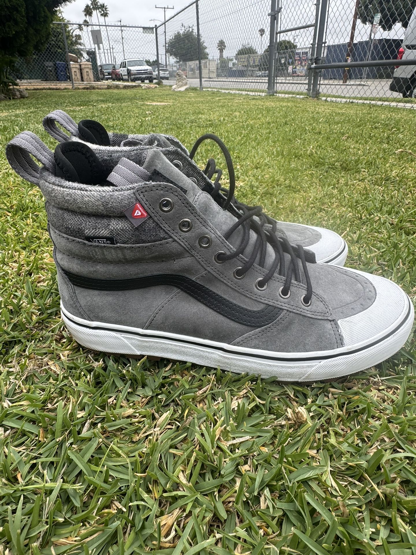 Size 12 - VANS Sk8-Hi MTE 2.0 DX Gray