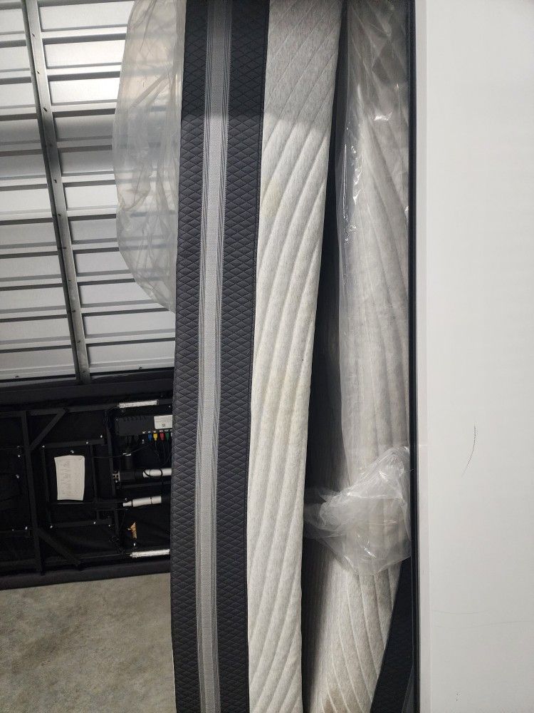 Two Twin XL Beautyrest Black Diamond Matresses Plus Adhustable Frame