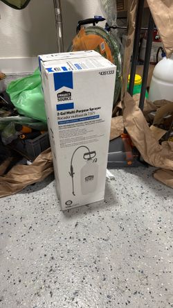 Lowe’s Project Source 2-Gallon Plastic Tank Sprayer with Adjustable Spray