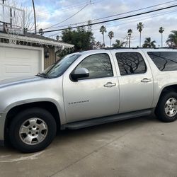 2011 Chevrolet Suburban