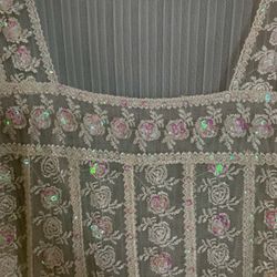 Top With Sequins And Lace Size Medium 