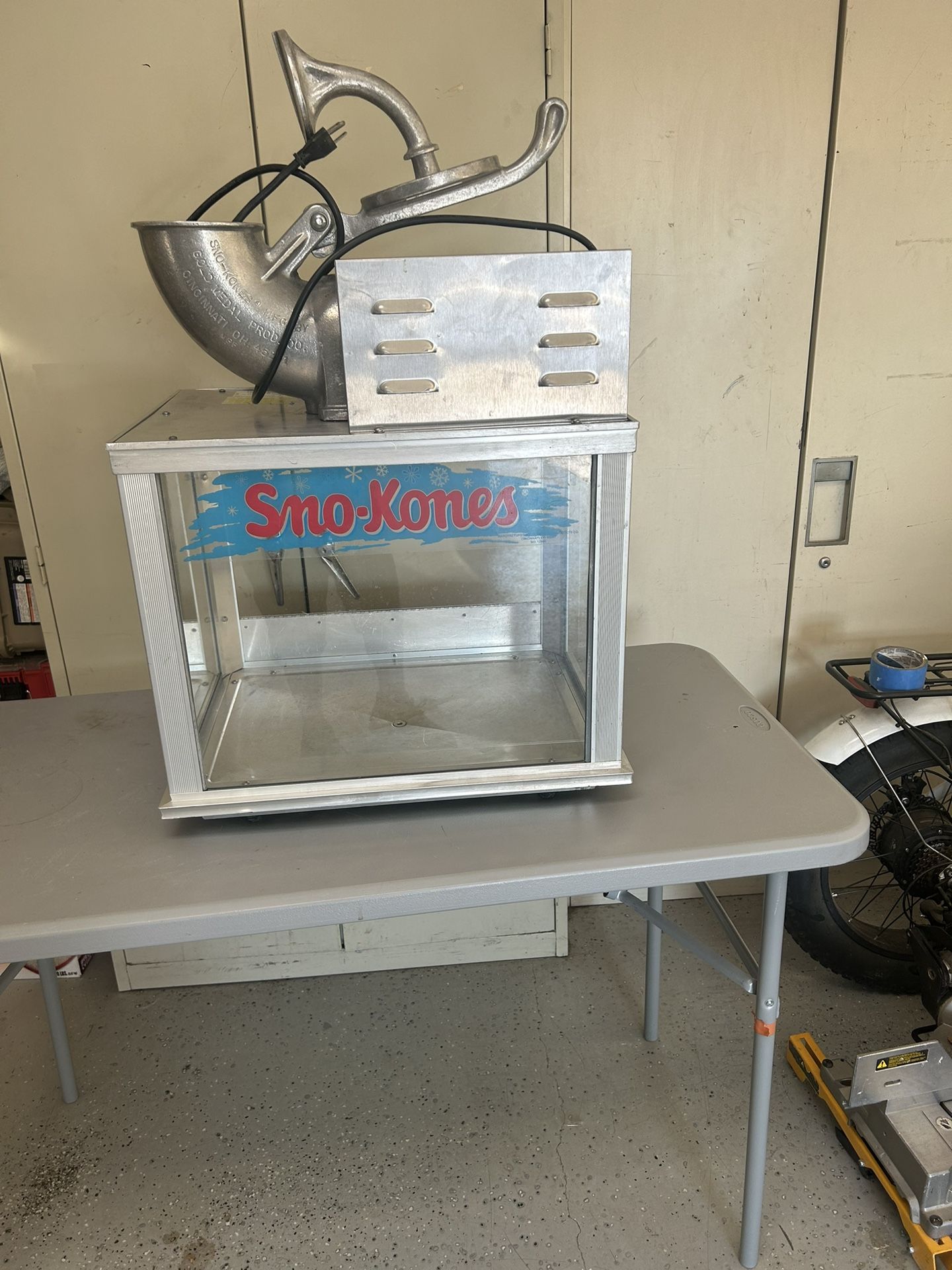 Sno-Konette - Ice Shaver.