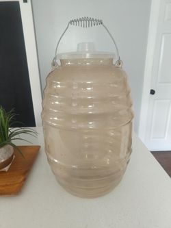 Clear plastic 5 gallon container for drinks
