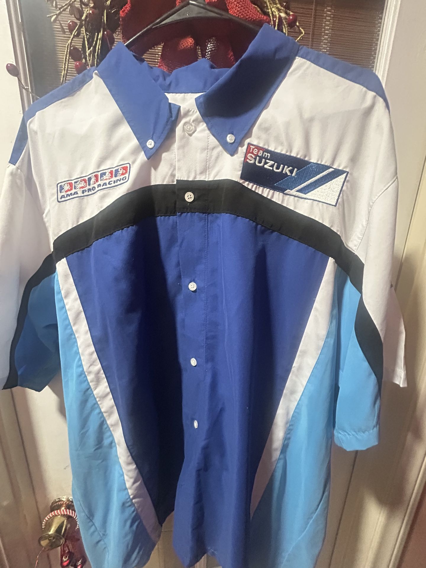 Suzuki Motorcycle Team Shirt Xl