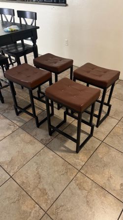 Set of 4 Brown Faux Leather Bar Stools – Excellent Condition