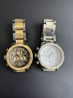 Nixon 42-20 Chronograph Watch