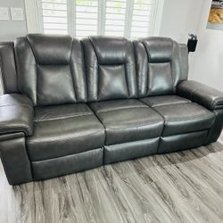 Leather Sofas With Recliners Brand New Set Of Two