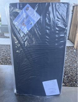 New In Box - Serta Perfect Start Limited Crib and Toddler Mattress