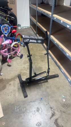Pitching machine