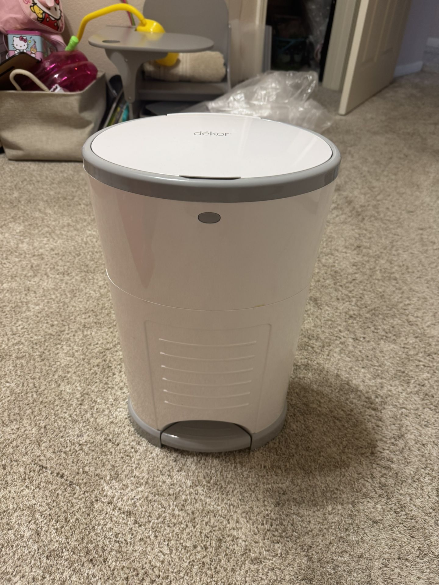 DIAPER PAIL