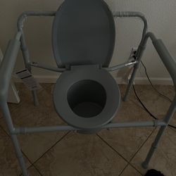 Bed Side Toilet Chair 