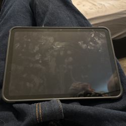 iPad Gen 10 