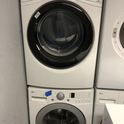 LG Washer And amana Dryer electric Front Load