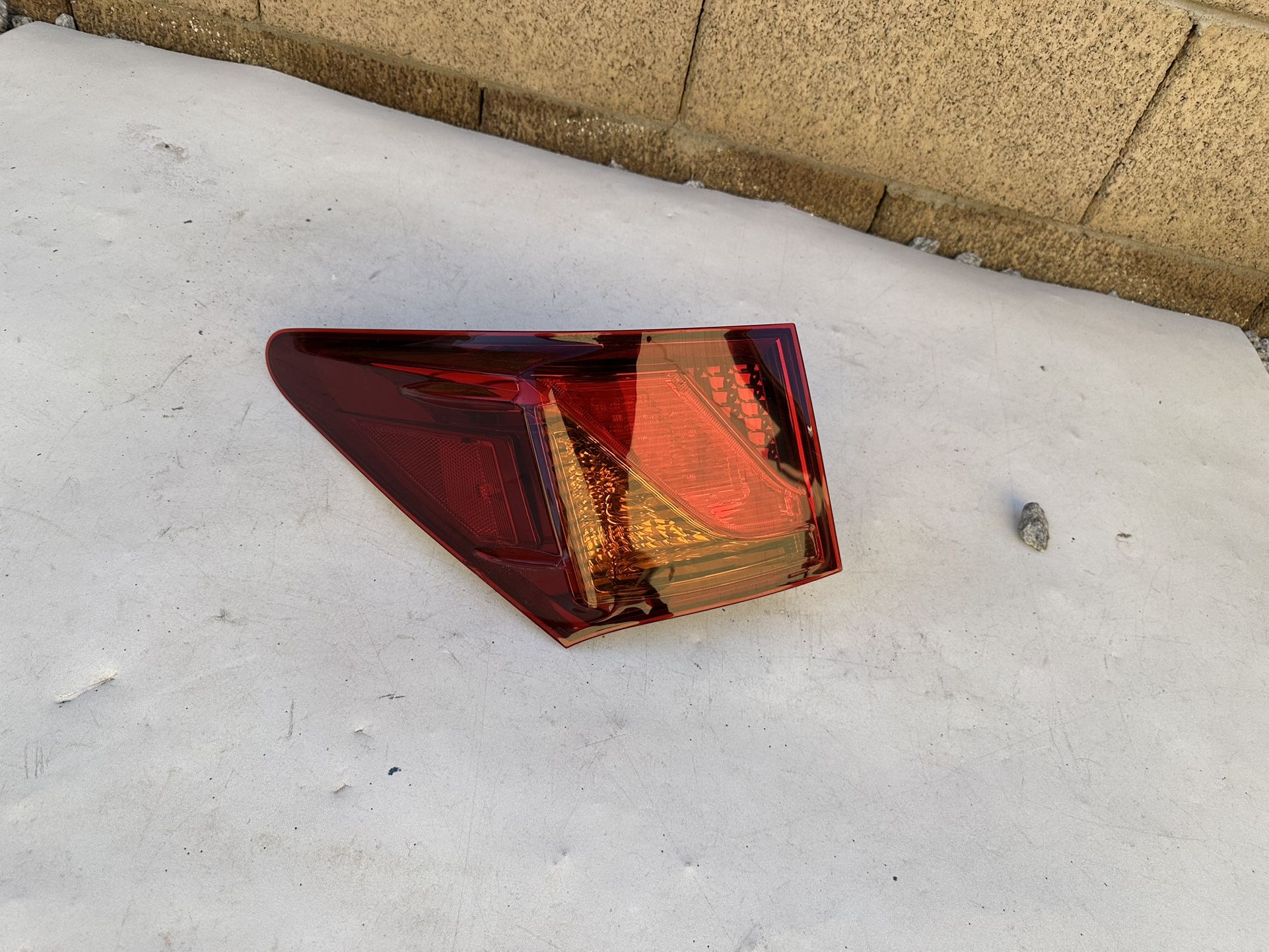 Lexus GS350 Tail Light, Lexus GS450h Tailight, rear brake light, OEM ORIGINAL LEXUS PART, Driver Side 