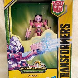 Transformers Bumblebee Cyberverse Adventures Toys Deluxe Arcee