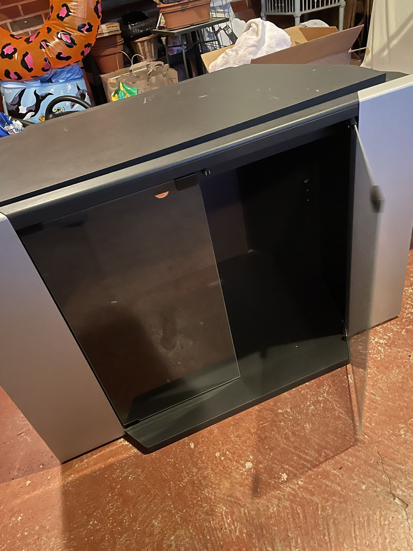 Corner (optional) TV Cabinet