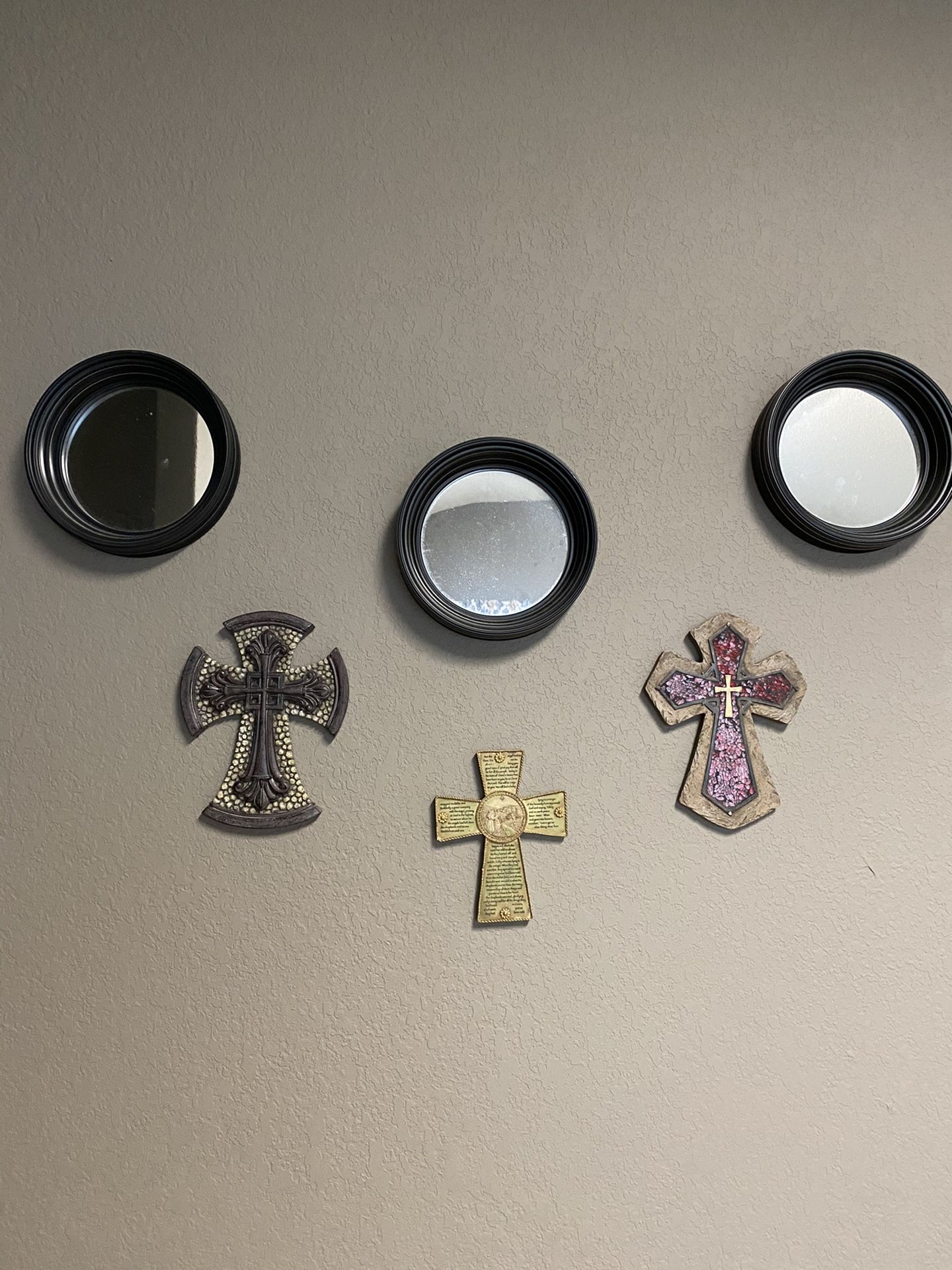 Wall decor crosses and round mirrors all for $15
