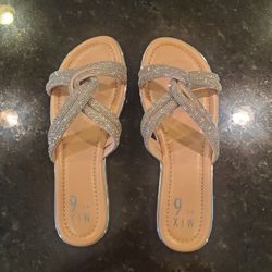Women's Sandals Mix No. 6 Zabette  Silver Rhinestone-covered Metalic Sz 8M NEW 