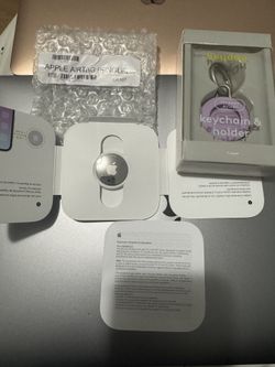 Apple AirTag Keep Track & find Your Keys, Wallet, Luggage, Backpack, FREE KEYCHAIN & HOLDER