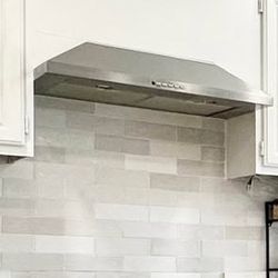 Wall range hood